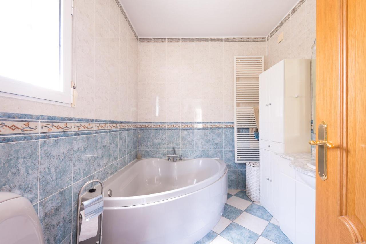 Villa Bruges Busot 3 Bath 3 Bed El Campello Exterior photo